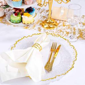 Assiette de présentation moderne en acrylique transparent doré, écologique, 13 pouces, peinte à la main, pour mariages et événements - Product Image 4