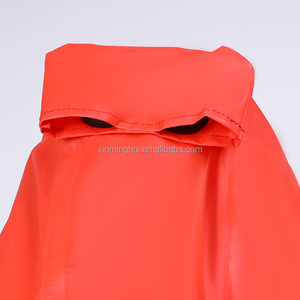Großhandel <span class=keywords><strong>SAFEMAN</strong></span> C3104 Vollständig Geschlossener Hochleistungs-Chemikalienschutzanzug mit Kapuze und Stiefeln Orange-Rote PVC-Ärmel Flüssigkeitsbeständig - Product Image 5
