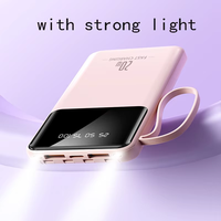 Batterie externe ultra-mince 10000mAh/20000mAh en gros d'usine avec câble intégré, lumière LED, cordon et motif/logo personnalisables