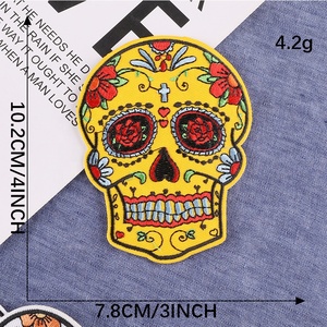 Ingrosso Distintivo Ricamato con Teschio e Fiori del Giorno dei Morti, Applicazione Termoadesiva Personalizzata con Rosa, per Giacca, Borsa, Cappello, Fai da Te, Stile Messicano - Product Image 6