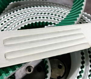 KINCY-BELT Produttore OEM di Cinghie Dentate Industriali in PU, Cinghie Personalizzate Rivestite in <span class=keywords><strong>PAZ</strong></span>/Cinghie con Giunto a Perno - Product Image 3