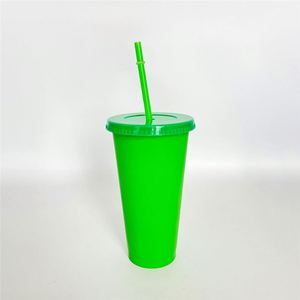 Gobelets en plastique pailletés LGBT Pride réutilisables de 16 oz et 24 oz avec couvercles et pailles, étanches pour l'eau froide, utilisation en fête, couvercles colorés - Product Image 3