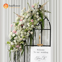 Roze Delphinium Bloemenkrans Bruiloft Receptie Decoratie