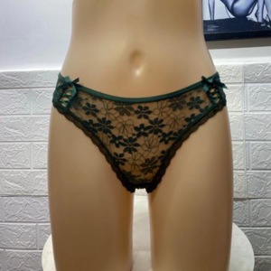 Lingerie sexy européenne et américaine pour femmes, dentelle ajourée, string en dentelle croisée, respirante et séduisante. - Product Image 3