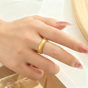 Original Design Retro Lace Trim Gold Brushed Open Ring Copper Alloy Real Gold Plated Adjustable Index Finger Ring - Product Image 2