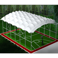 Structure de membrane tendue moderne haute résistance pour terrain de padel et tente de terrain de football avec conception ignifuge et durable