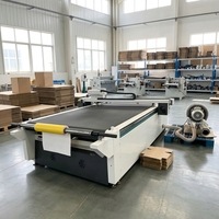 Cortadora de Cartón Corrugado CNC de Cama Plana con Servomotor PLC y Bomba de Engranajes, Plotter Digital para Cajas de Cartón