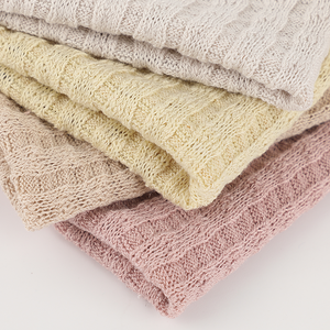 Haute élasticité et haute qualité 250g bande de fosse tissu d'aiguille grossière Usine directe laine jacquard tricoté tissu de vêtements - Product Image 5