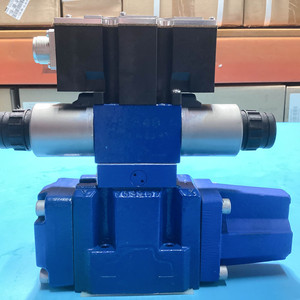 4WRZE10W6-85-7X ตัวควบคุมทิศทางแบบสัดส่วน R900961306 |   ระบบควบคุมไฮดรอลิกแบบใช้สัญญาณนำร่อง ไหลสูง 85 ลิตร/นาที - Product Image 1