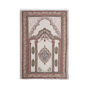 Wholesale portable Islamic <b>prayer</b> rug, jacquard sejadah <b>mat</b> with tassels, use in bedrooms, outdoor spaces, as a rug liner for - Product Image 4