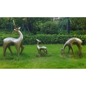 Etechan Ensemble de sculptures en métal en acier inoxydable représentant une famille de cerfs, décoration artistique pour jardin et parc extérieur - Product Image 1