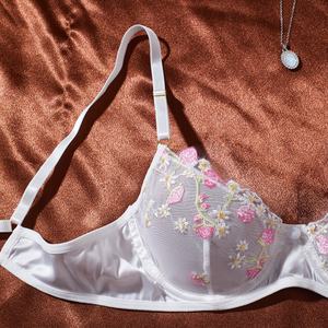 Sexy Perspectief Kant Geborduurde Bloemen 100% Polyester Ademend 2-delig Ondergoed Set Voor Vrouwen Kleine Borst Show - Product Image 3