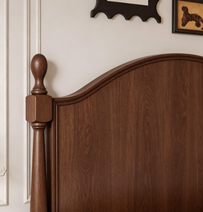 Cadre de lit traditionnel en bois taille Queen avec tête de lit cintrée et banc de rangement, finition acajou - Product Image 2