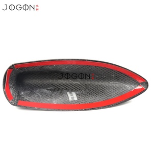 Capot <span class=keywords><strong>d</strong></span>'<span class=keywords><strong>antenne</strong></span> aileron de requin en fibre de carbone véritable pour Toyota GR Corolla GZEA14 2023 2024 2025 2026 Accessoires extérieurs - Product Image 4