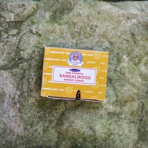 サティア 12個パック インド産 ラベンダー ムスク サイババタ フレグランス コーン型インセンス クラシック アロマセラピー 室内 リラックス香 家庭用 - Product Image 2