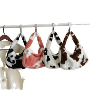 Sac à main d'hiver pour femme, petit et doux, à porter à l'épaule ou sous le bras, sac à main chaud - Product Image 2