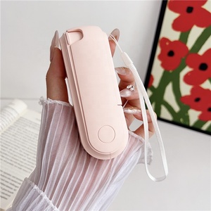 Mini Ventilador Eléctrico Portátil de Verano, Lindo Ventilador de Bolsillo con Fuente de Alimentación USB, Tres Velocidades, Superventas con Luz LED - Product Image 5