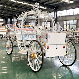 Carruaje Eléctrico Personalizado con Forma de Calabaza |   Hermosa Carruaje de Boda sin Caballos de 4 Ruedas |   Delicada Carruaje de Calabaza en Venta - Product Image 2