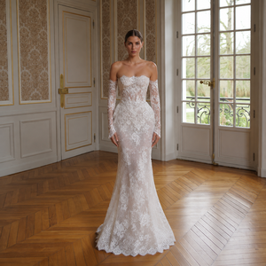 Abito da <span class=keywords><strong>sposa</strong></span> a sirena senza spalline con corsetto, senza maniche, con <span class=keywords><strong>sopragonna</strong></span>, tutto in pizzo, linea ad A, strascico a cappella, decorazioni floreali, modello a tromba, personalizzabile - Product Image 2