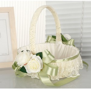 Produits les plus vendus : Panier de fleurs artificielles blanc simple et varié, avec <span class=keywords><strong>ruban</strong></span> en dentelle, idéal pour la décoration de mariage - Product Image 6