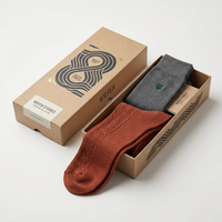 Couvercle en papier kraft écologique imprimé coloré personnalisé et boîte d'emballage de chaussettes de base pour l'emballage de chaussettes