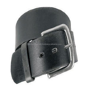 Cinturón informal de piel 100% auténtica para hombre, de moda, acabado negro, cuero de grano superior con hebilla de latón antiguo plateado en todos los tamaños - Product Image 1