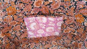 Sac fourre-tout en coton imprimé à la main, réversible, matelassé, à fleurs, pour le shopping, les voyages, ou à porter à l'épaule - Product Image 6