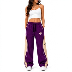 Custom Women's Winter Flat Front Loose Fit Fleece Cargo Sweatpants with Zip Pockets | Premium Streetwear Manufacturer - Product Image 1