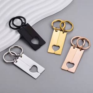 Vente flash - Porte-clés personnalisé en acier inoxydable poli miroir, rectangulaire, demi-cœur, thème moderne, pour couple, décoration - Product Image 1