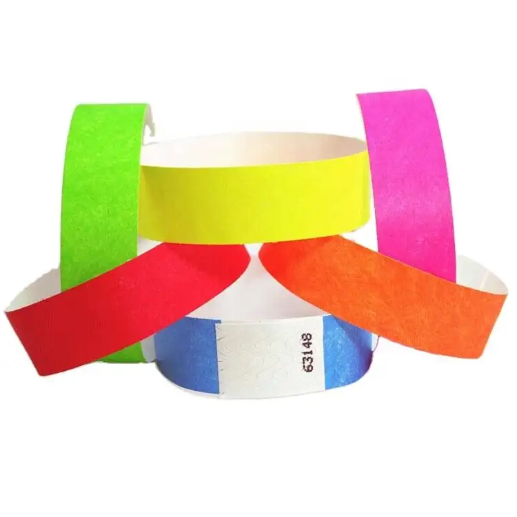 Hersteller Custom Printed Event Party QR-Codes Armband Günstige personal isierte wasserdichte Einweg-Papier band Tyvek Armbänder