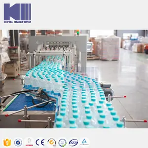 ماكينة ملء الزجاجات البلاستيكية الأوتوماتيكية الكاملة 3 في 1 من مورد المصنع إلى Z سعة 2 لتر ، ماكينة تعبئة المياه