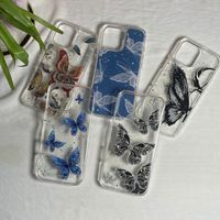 Coque de téléphone magnétique en TPU effet goutte de glace, haute qualité, motif papillon transparent, protection antichoc aux quatre coins pour iPhone 16 Pro