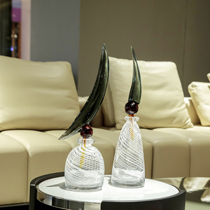 Haute pointe <span class=keywords><strong>dessin</strong></span> artisanat hôtel haut <span class=keywords><strong>de</strong></span> gamme soufflé à la main usine verre <span class=keywords><strong>roseau</strong></span> diffuseur bouteille luxe - Product Image 5