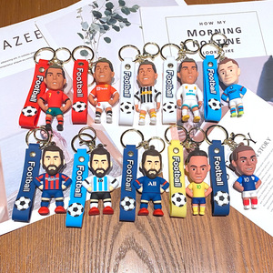 Porte-clés personnalisé en métal et PVC, figurine de dessin animé de star de football, pendentif pour sac à dos, cadeau d'anniversaire - Product Image 2