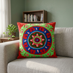 Usine de gros rouge brodé carré housse de coussin pour la maison hôtel ou hôpital utilisation - Product Image 3