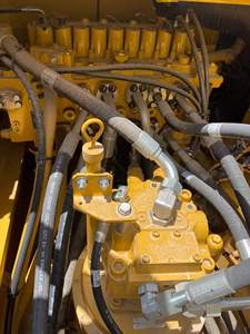 Excavatrice sur chenilles Caterpillar 330GC d'occasion du Japon, 30 tonnes, avec moteur, boîte de vitesses, pompe à engrenages et composants hydrauliques - Rapport fourni - Product Image 5