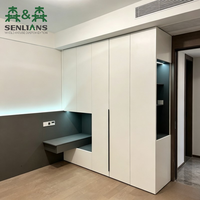 Armoire Moderne en Bois SLS avec Plateau de Bureau Optionnel, Design Écologique, Système de Rangement Personnalisé en Stock