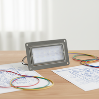 Nouvelle lampe LED rectangulaire en plastique 12V/24V pour l'intérieur des camions et remorques, lampe de chargement étanche