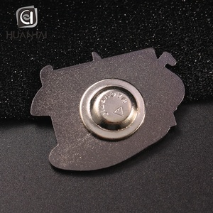 Insigne d'architecte comptable en métal nickelé noir personnalisé insigne d'ingénieur en émail doux logo magnétique - Product Image 4