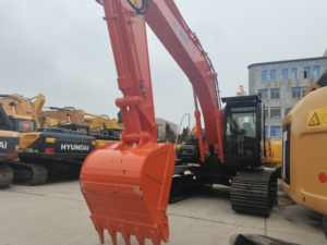 Excavatrice utilisée d'origine Hitachi ZX200 Excavatrice d'occasion Hitachi Zaxis 200 de 20 tonnes en stock à vendre - Product Image 5