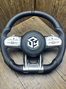 Volant en fibre de carbone pour Mercedes-Benz C43/C63/<span class=keywords><strong>C63s</strong></span> Coupé W205 AMG 19-22 Facelift C63/E63/GT/CLS - Product Image 2