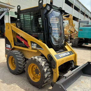 Chargeuse-pelleteuse CAT 226B d'occasion de haute qualité, modèle 2022, moteur Caterpillar, pompe hydraulique MOOG, 1 roulement de moteur, boîte de vitesses - Product Image 1