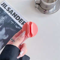 Support adhésif portable pour téléphone portable, étui en silicone coloré pour baume à lèvres et rouge à lèvres, avec poignée pour téléphone