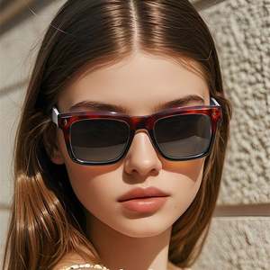 Lunettes de soleil polarisées carrées UV400 TR90 à grande monture pour hommes et femmes, avec logo personnalisé, collection mode 2025 - Product Image 2