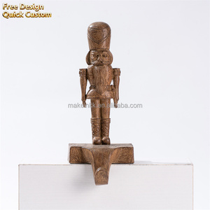 Vente flash : Figurine casse-noisette en bois avec motif sculpté pour la décoration de table de Noël, ton bois naturel, <span class=keywords><strong>village</strong></span> de Noël - Product Image 1