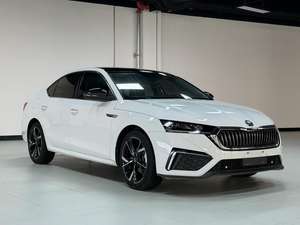 2017-2022 SAIC Volks Skoda Octavia 1.4L Edizione Forward <span class=keywords><strong>Berlina</strong></span> Compatta Usata Skoda <span class=keywords><strong>Fabia</strong></span> di Seconda Mano Guida a Sinistra Basso Chilometraggio Conveniente - Product Image 2