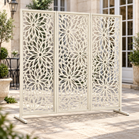 Paravent décoratif en métal floral ivoire sur mesure OEM pour projets de terrasses de cafés et hôtels européens, vente en gros