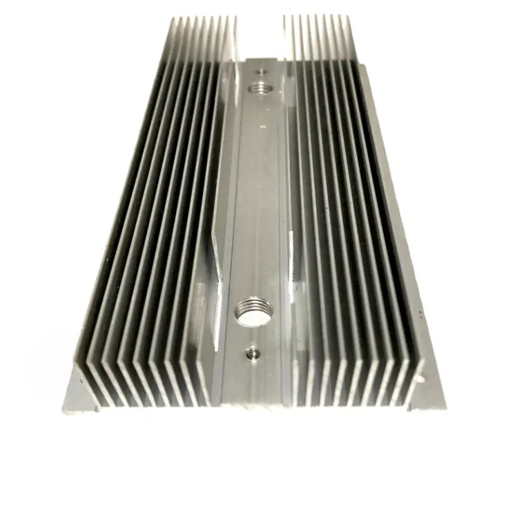 TOSHINE Suministro CNC Perforación Fresado Disipadores de calor de aluminio personalizados Perfiles tipo peine Disipador de calor para aire acondicionado