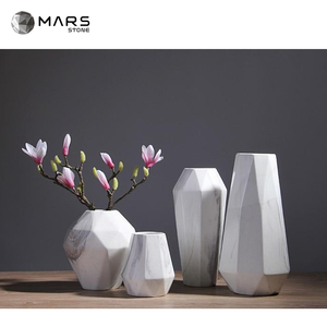 <span class=keywords><strong>Vasi</strong></span> <span class=keywords><strong>in</strong></span> <span class=keywords><strong>Pietra</strong></span> <span class=keywords><strong>Naturale</strong></span> su Misura per Decorazione Casa, Piccoli <span class=keywords><strong>Vasi</strong></span> <span class=keywords><strong>in</strong></span> Marmo Bianco per Centrotavola - Product Image 3