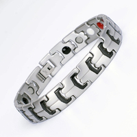 Bracelet pour homme en acier inoxydable noir, gravable avec logo, bracelet pour petit ami, bracelet à énergie cinétique